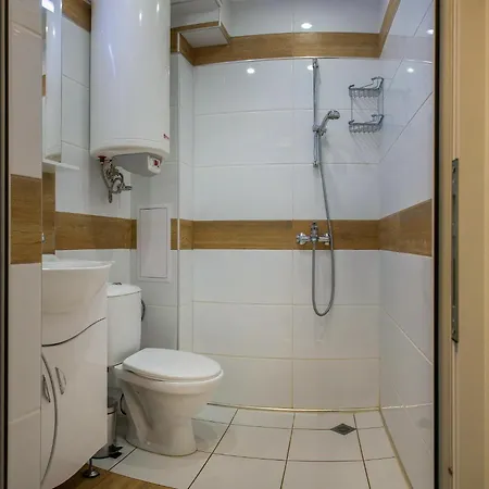 Red Square Daire Varna