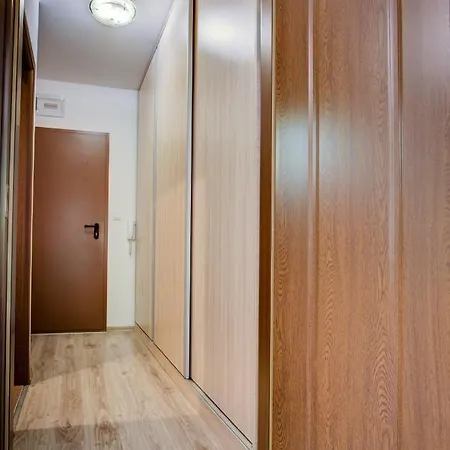 Daire Red Square Varna